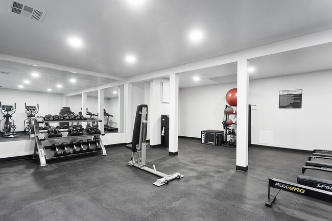 Modern Health and Wellness Hub - Thousand Oaks