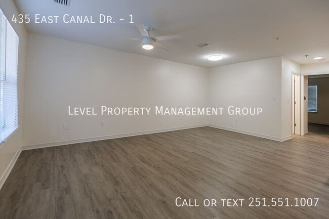 Photo - 435 E Canal Dr Unit 1
