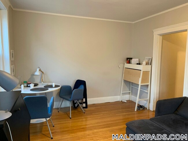 Photo - 170 Maple St Unit 209