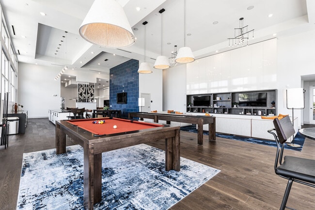 Photo - Korina at the Grove