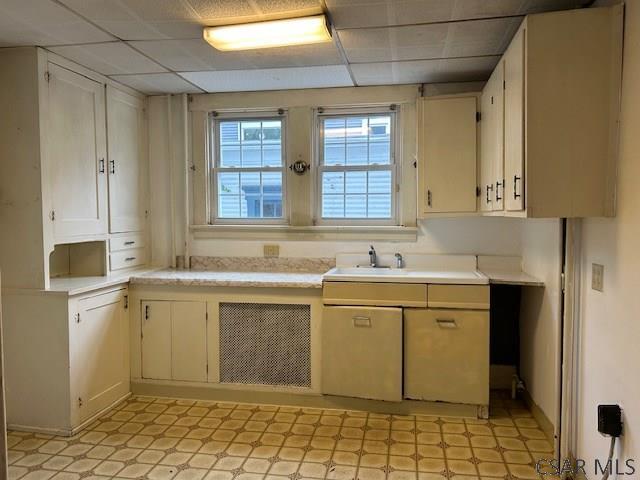 Photo - 800-802 Vickroy Ave