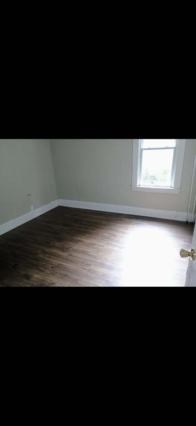 807-807 Bedford St Unit 807 Floor #1
