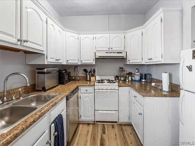 Photo - 16 S Stafford Ave Unidad B