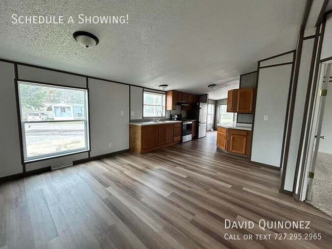 Photo - 4614 E Old Trail Rd