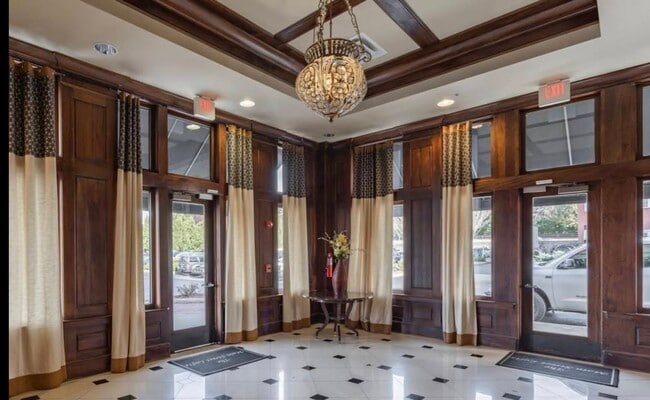 Photo - 445 Providence Main St NW