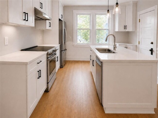 219 Cole Ave Unit 3