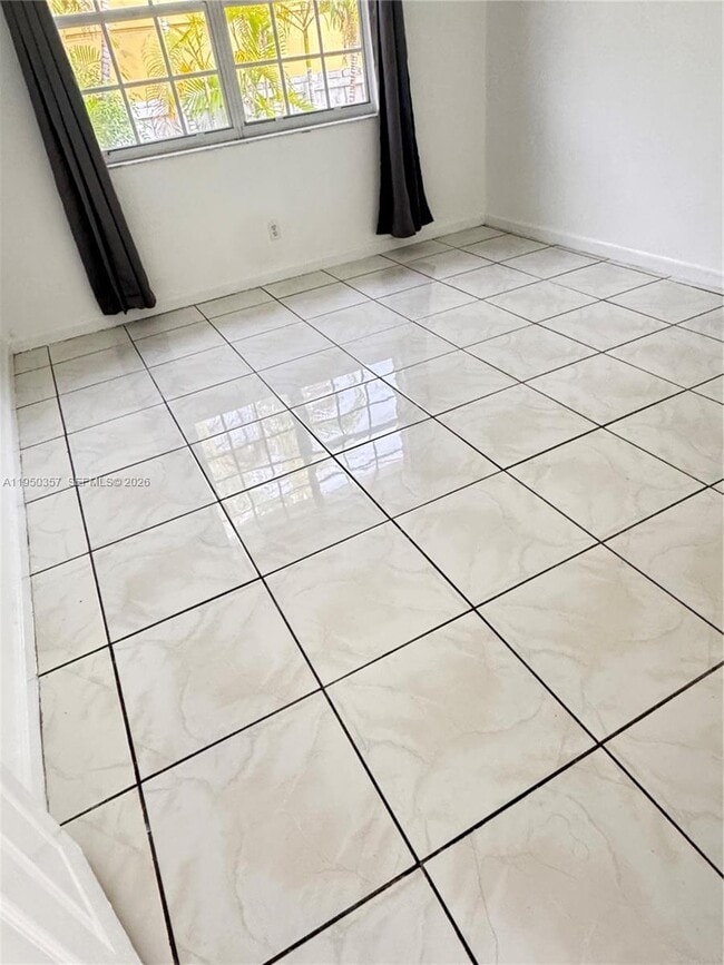 Photo - 3623 SW 5th Terrace Unidad 3623