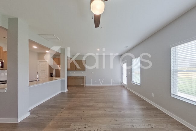 Photo - 6139 Taramore Ln NW