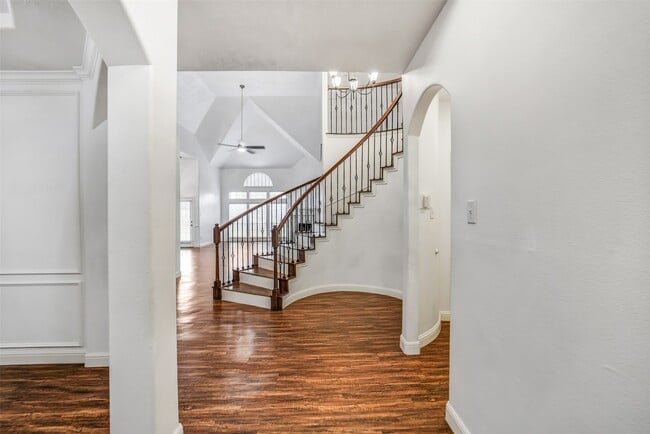 Photo - 16810 Noble Pass Ln