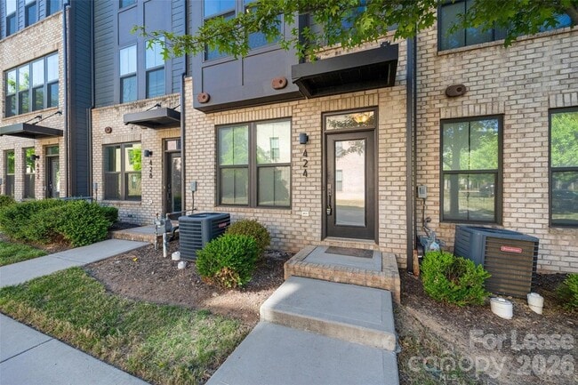 Photo - 424 Music Hall Wy