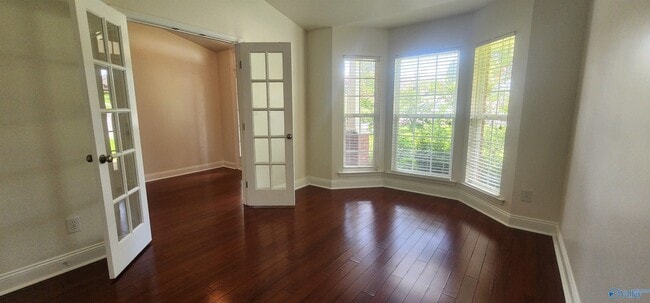 Photo - 157 Alderwood Dr