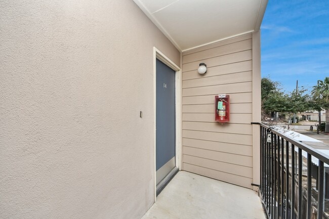 1818 Augusta Dr Unit 14