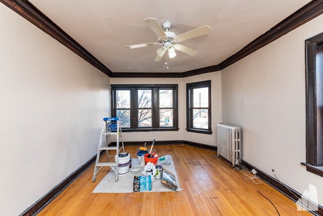 Photo - 4455 N Artesian Ave Unit 2