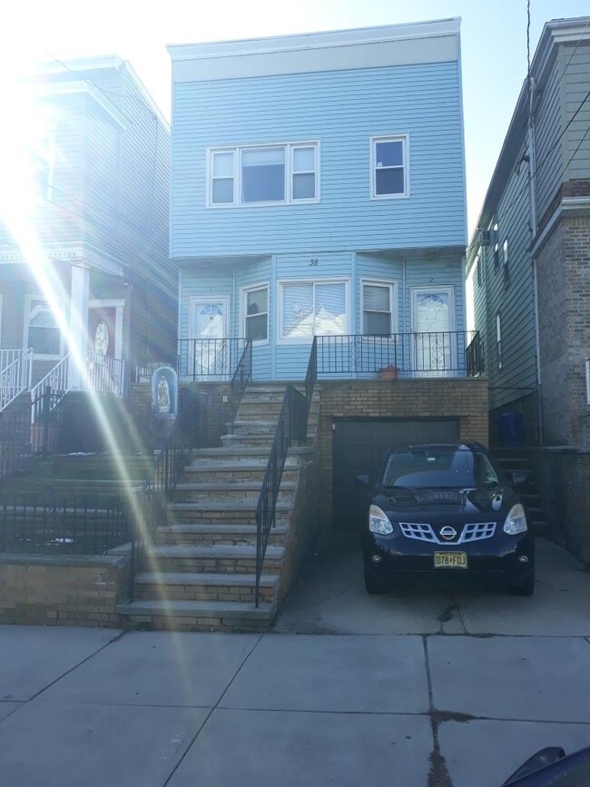 Photo - 38 W 53rd St Condo