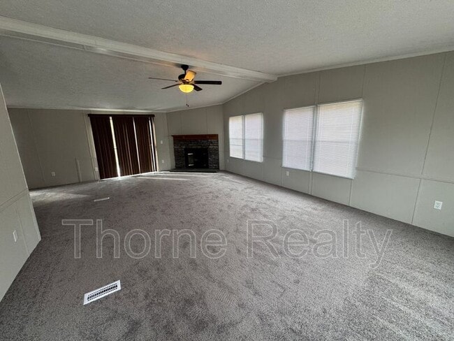 Photo - 4148 Borden Rd