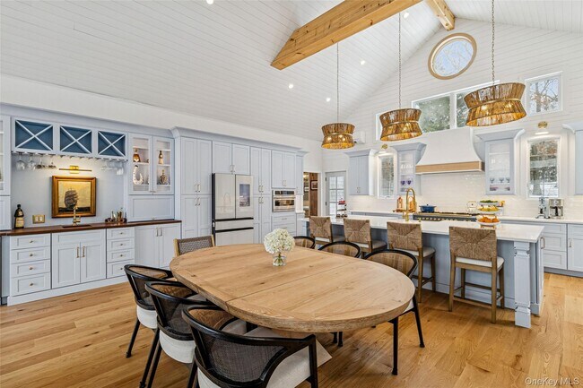 Photo - 80 Louse Point Rd