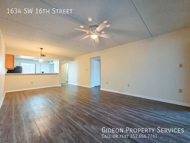 Photo - 1634 SW 16th St