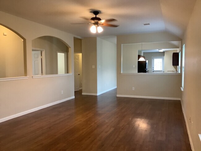 Photo - 6019 Brenwood Trails Ln