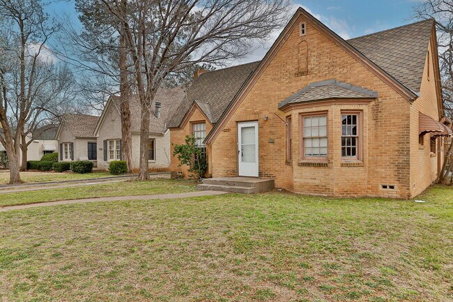 Photo - 3 bedroom less than 1 mile from Tech