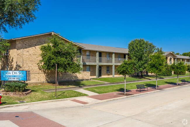 Building Photo - Casa Del Sol Apartments