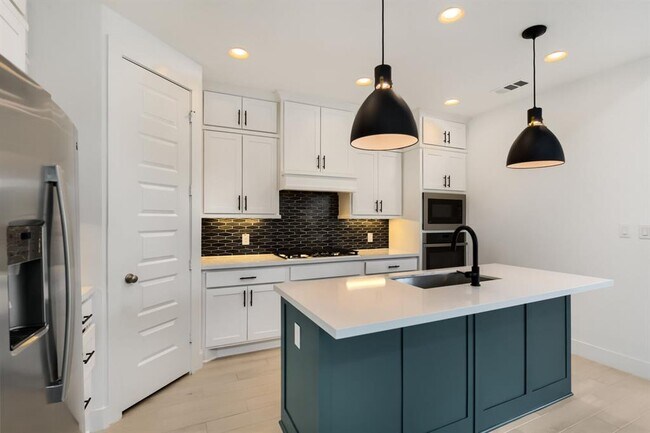 1505 Seeger Dr