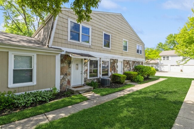 Photo - 205 Winfield Ct Unidad 205 Rental