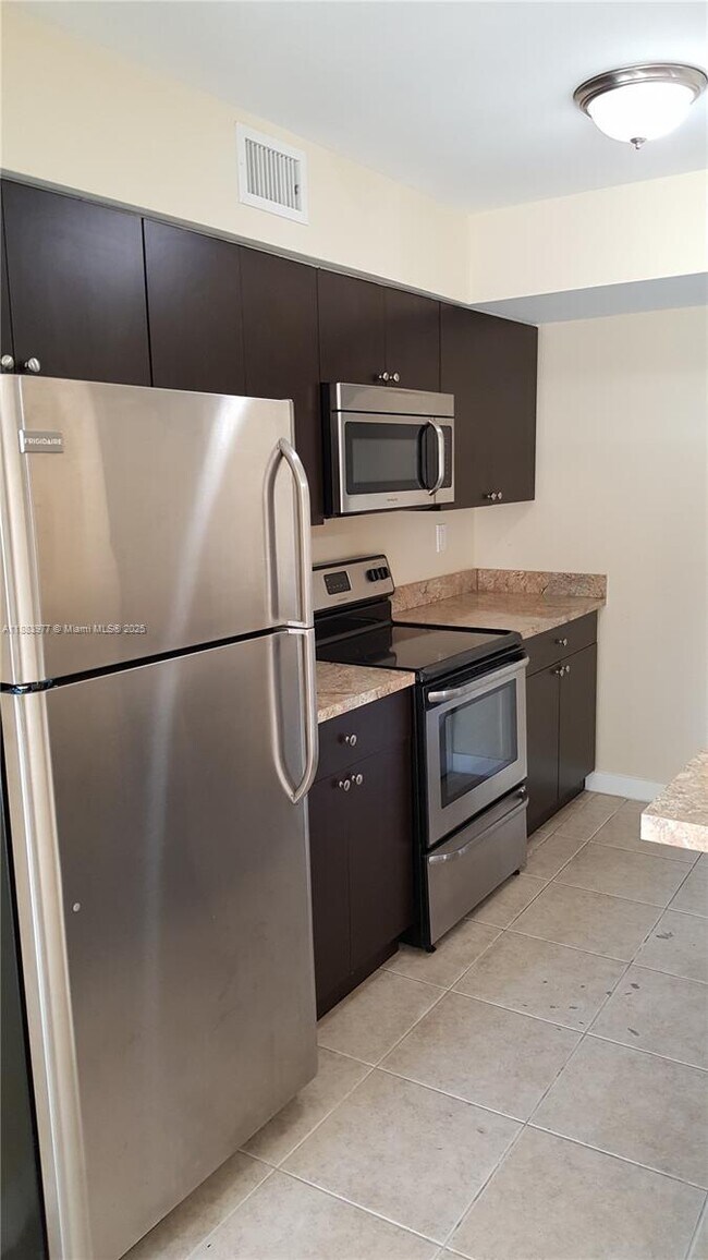 Photo - 15221 SW 80th St Unit 405