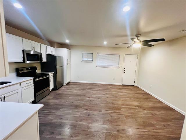 Photo - 5010 San Jacinto St Unit 204