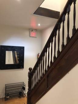 Building Photo - 584 Huron St Unit 4