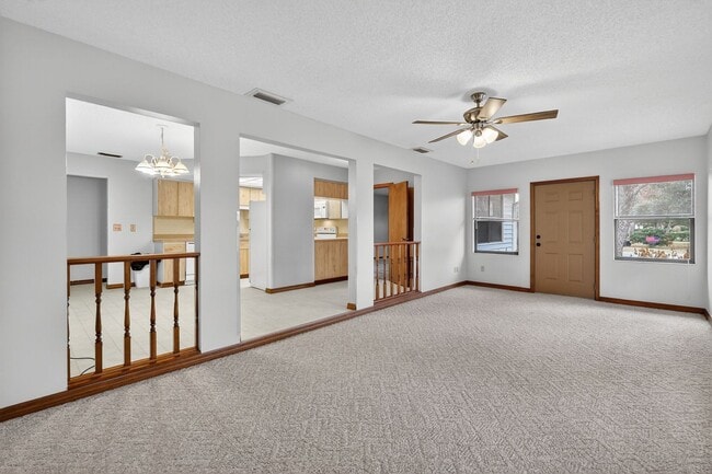 Photo - Spacious 2/2 in Leesburg Near Treadway Elementary – Bonus Room