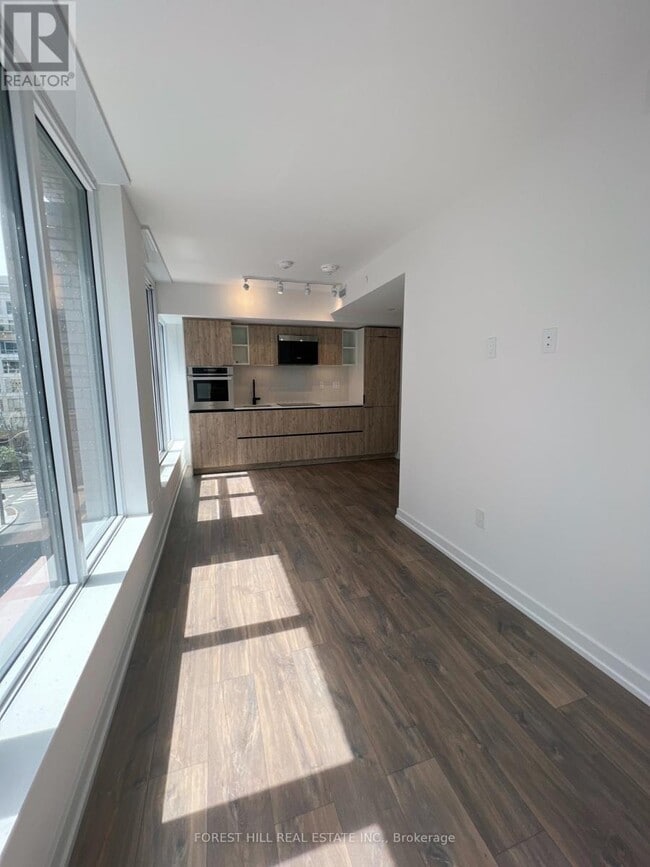 Photo - 2 Augusta Ave Unit 405