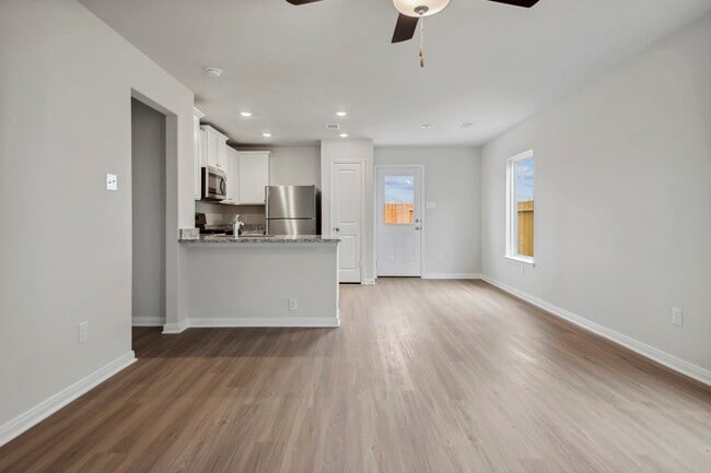 Photo - 16441 Blossom Grv Dr