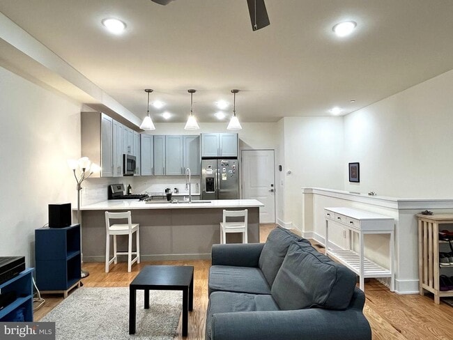 Photo - 512 W Montgomery Ave