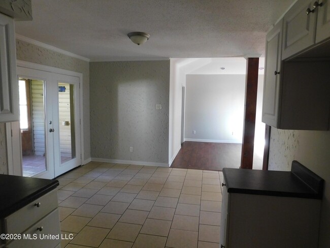 Photo - 1926 Dorchester Dr