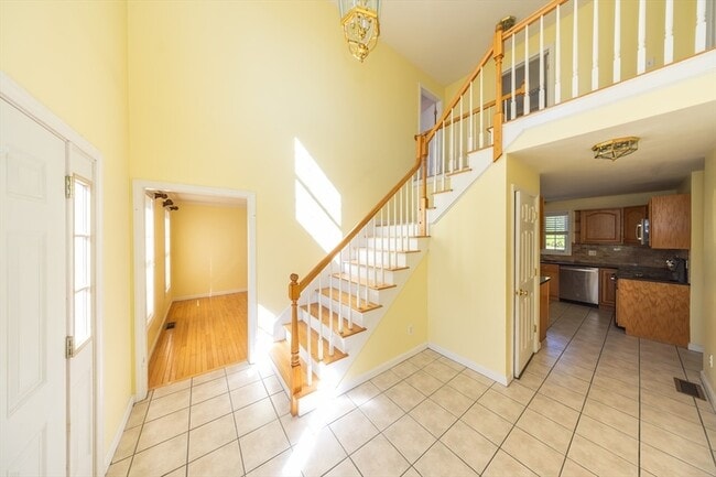 Photo - 469 Walnut St