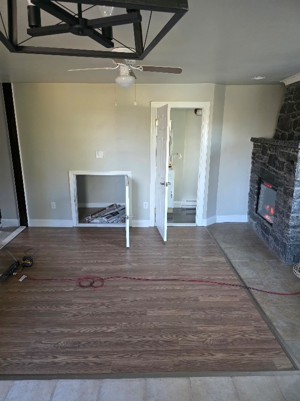 Photo - 4180 Division Hwy