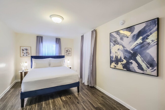 Photo - 1327 W 21st St Unit ID1316409P