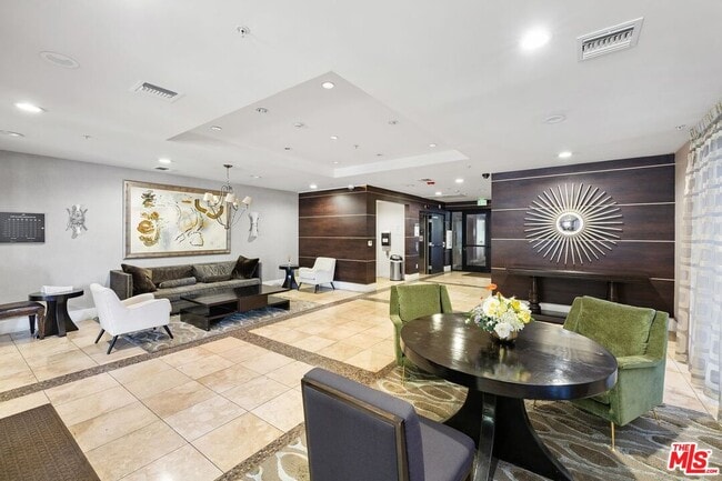 Photo - 311 S Gramercy Pl Unit 303