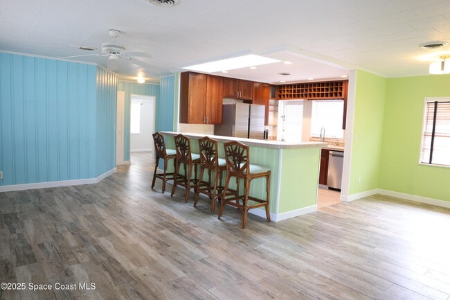 Photo - 1100 Pine St