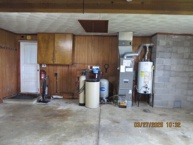 Photo - 1348 W 550 S