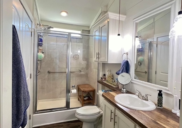 Building Photo - 307 Lnb St