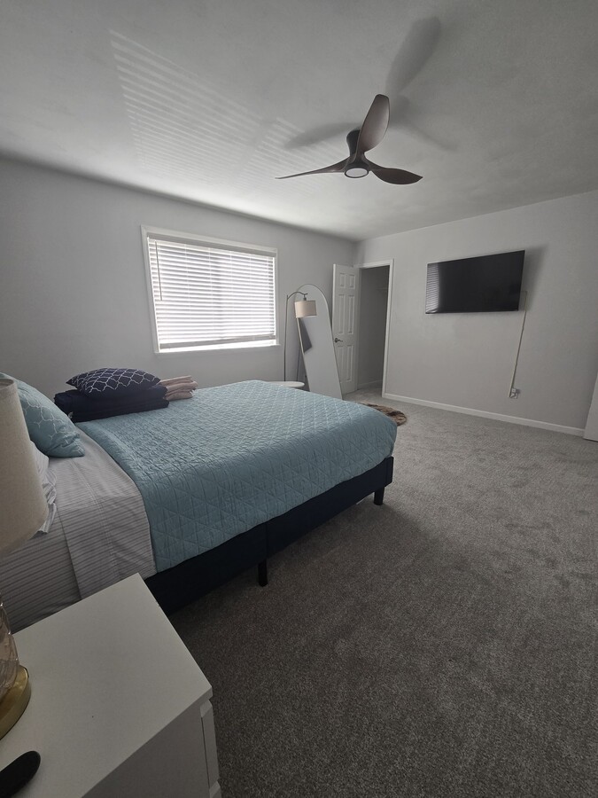 Photo - 9527 18th Bay St