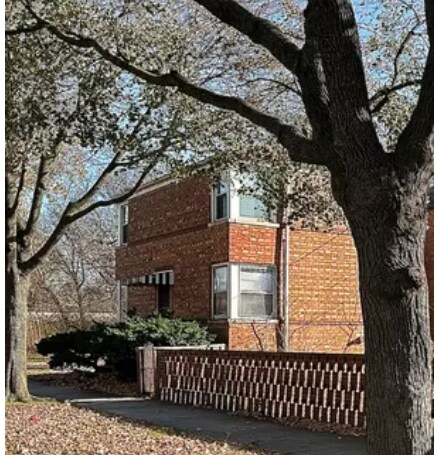 Photo - 8900 S Dauphin Ave