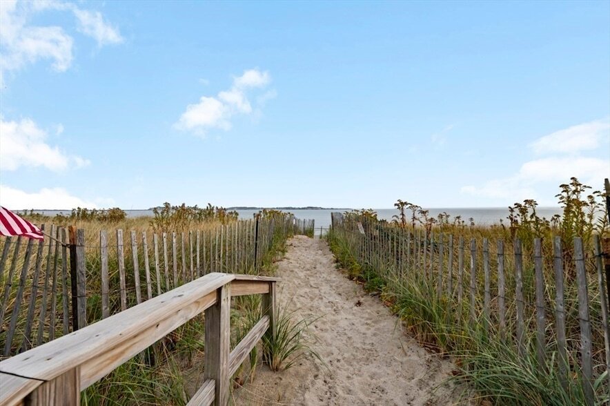 Photo - 129 Lynnway