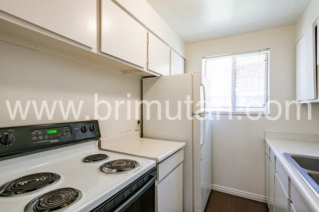 Photo - 1418-1426 S. 1100 E. - 5N