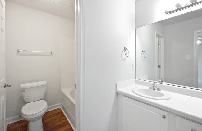 Photo - 5612 Tealbrook Dr