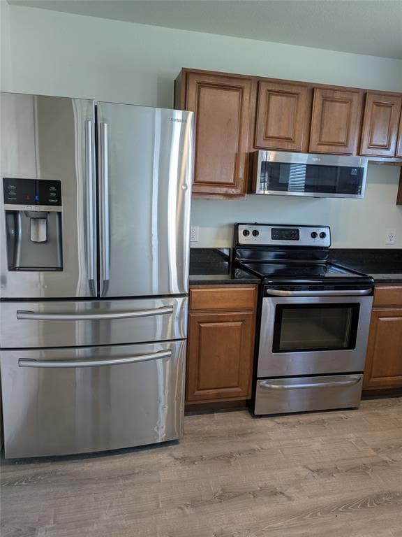 Photo - 209 Phillips St