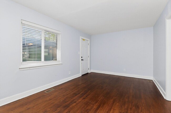 Photo - Cozy 2 Bedroom Duplex Close to NoDa!
