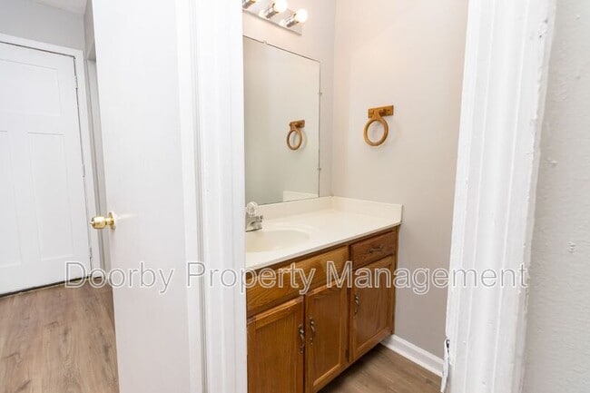 Photo - 7808 Holiday Hills Cir Unit A