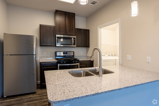 1HAB, 1BA -736&nbsp;ft² - Colorado Creek Apartment Homes